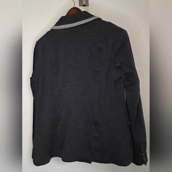 Cabi Ponte Knit Blazer Gray Contrast Trim Size Small - Picture 6 of 10